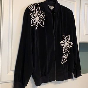 Amy Jess Medium Black silky embroidered Jacket